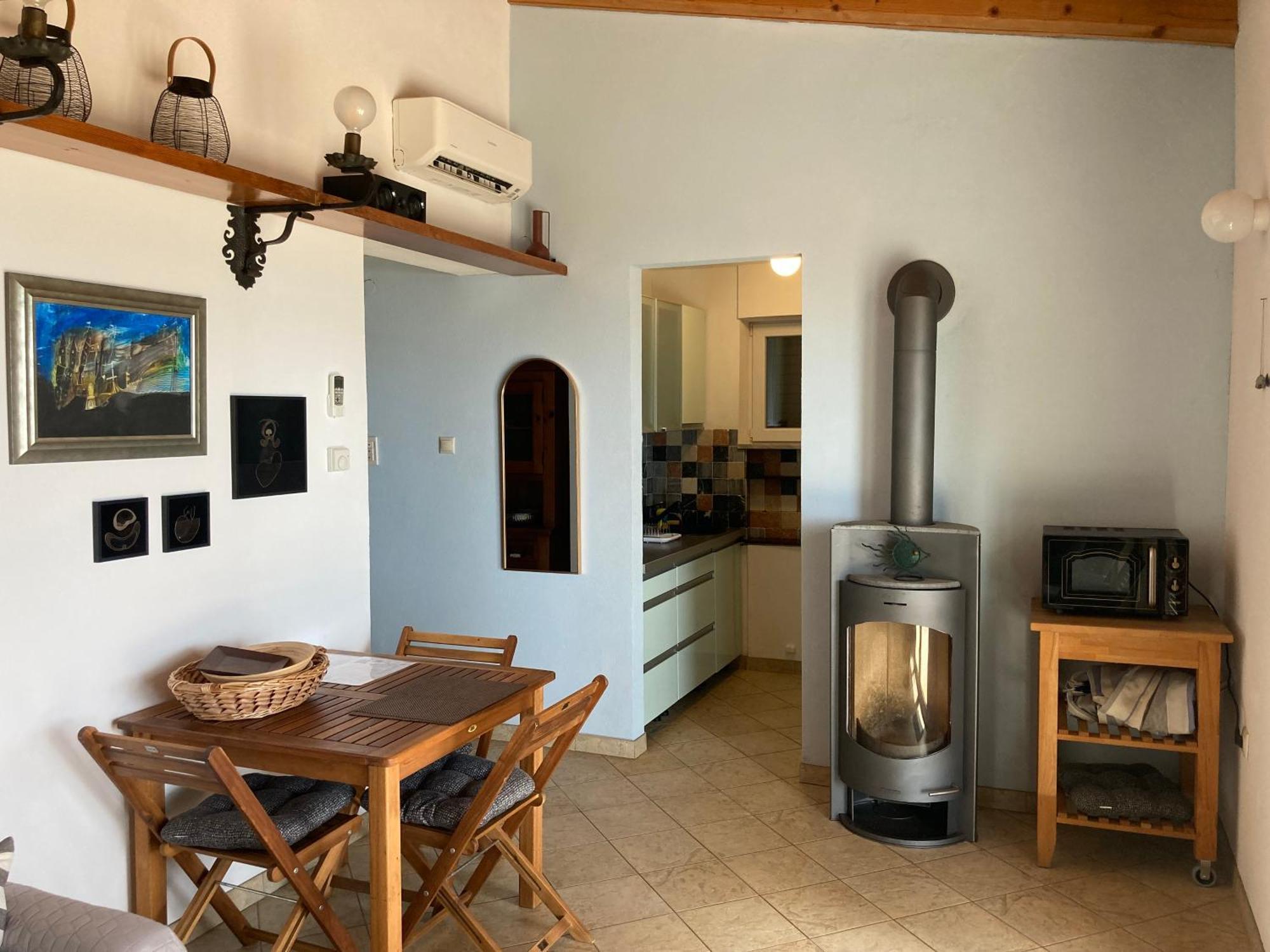 Karigador Beach House Ngoại thất bức ảnh