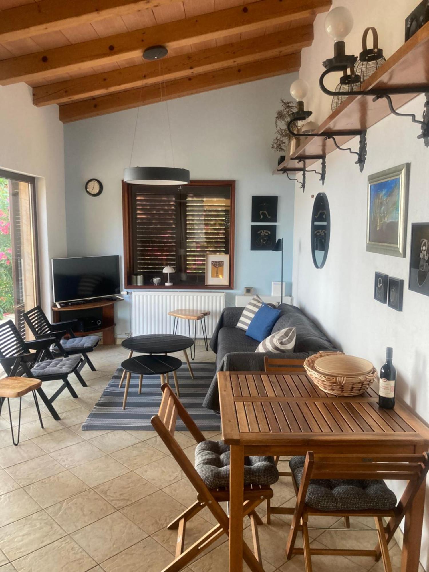 Karigador Beach House Ngoại thất bức ảnh
